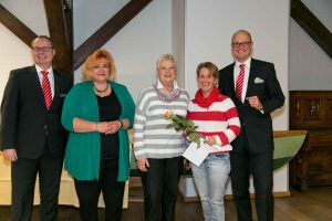 2016-11-07-mbs-uebergaben-spenden-potsdam-mittelmark-gemischter-chor-belzig
