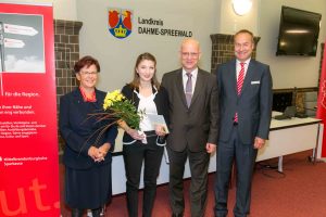 2016-11-16-mbs-uebergaben-spenden-dahme-spreewald-ajax-eichwalde
