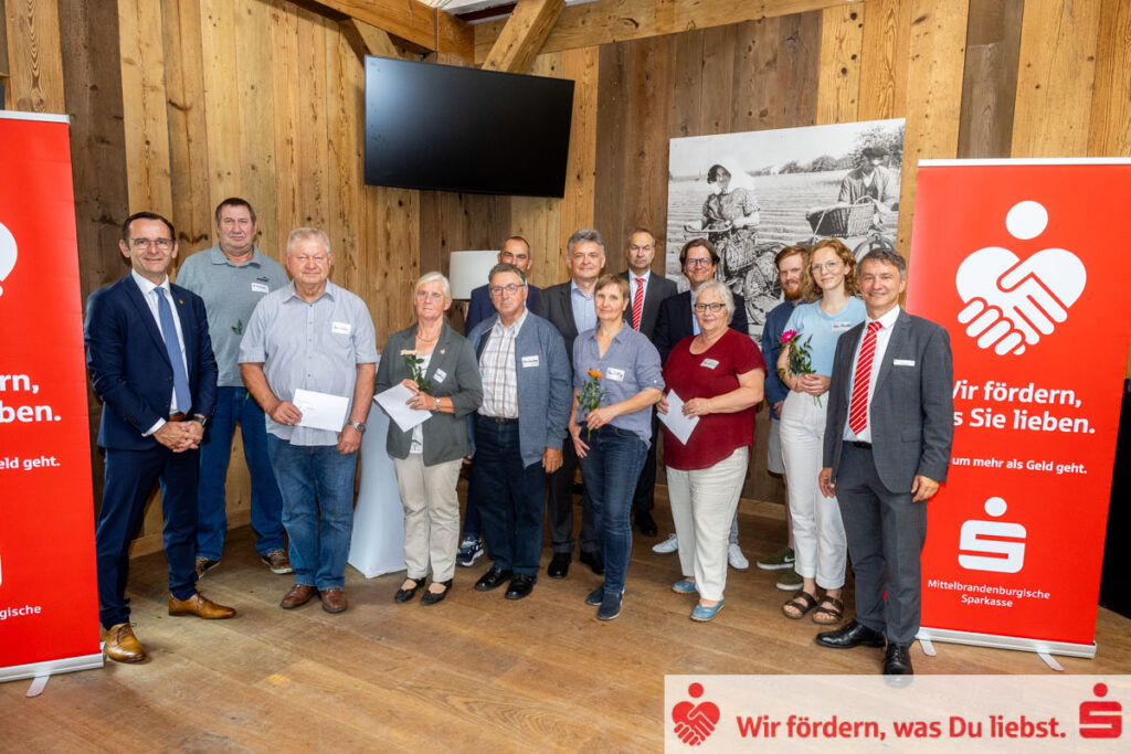 20240621 Spendenuebergabe PM Gruppe11